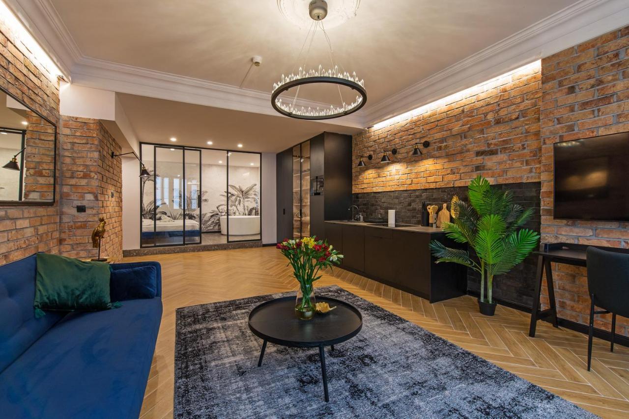 Galeria Italiana Apartments Вроцлав Екстер'єр фото